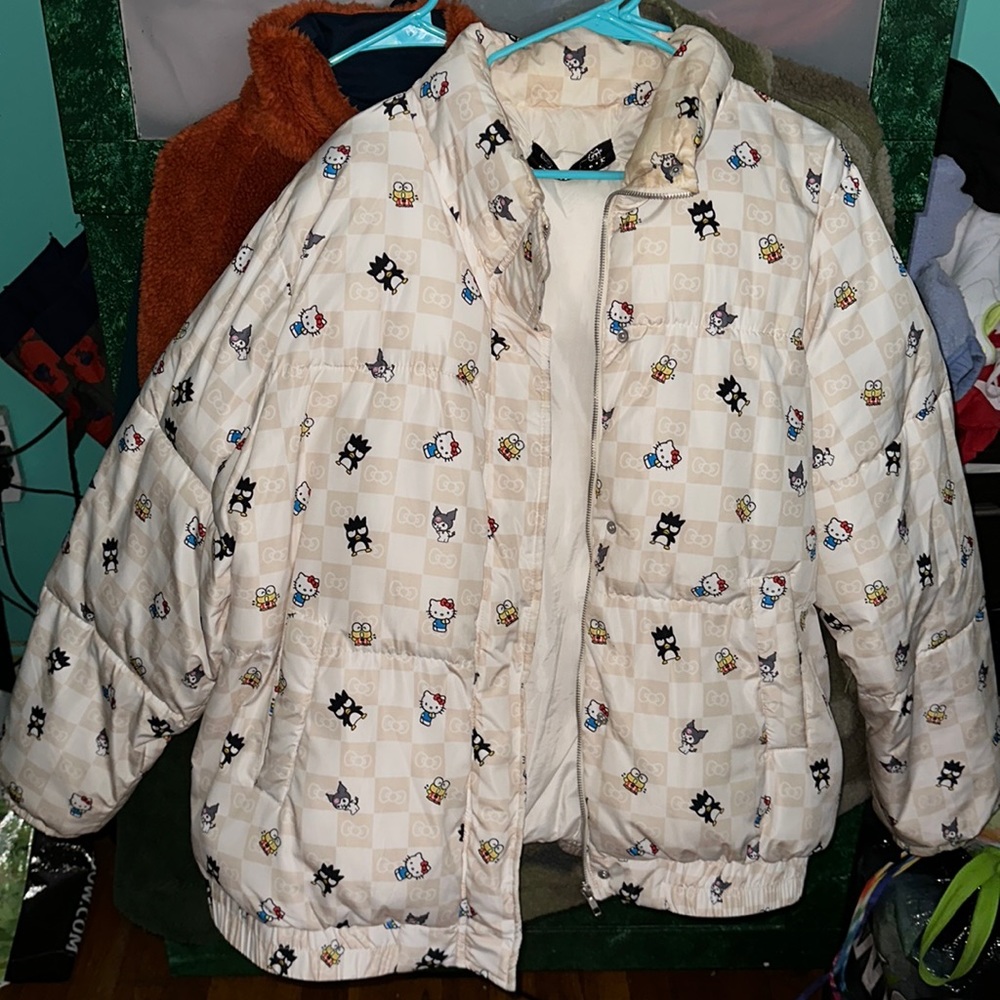 Hello kitty & friends forever 21 puffer coat limited edition